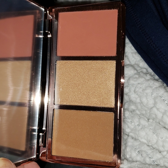 OPV BEAUTY GLIW PERFECT FACE PALETTE - Picture 2 of 2